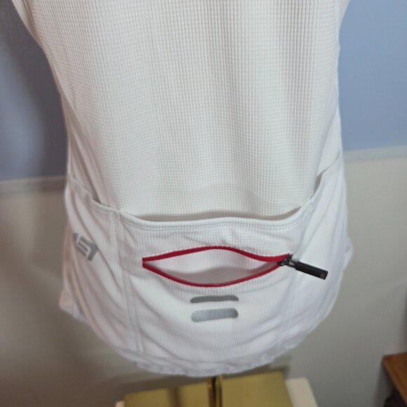 Bellwether Technical Apparel Large White Red Floral Quarter Zip Cycling Shirt - Picture 6 of 9